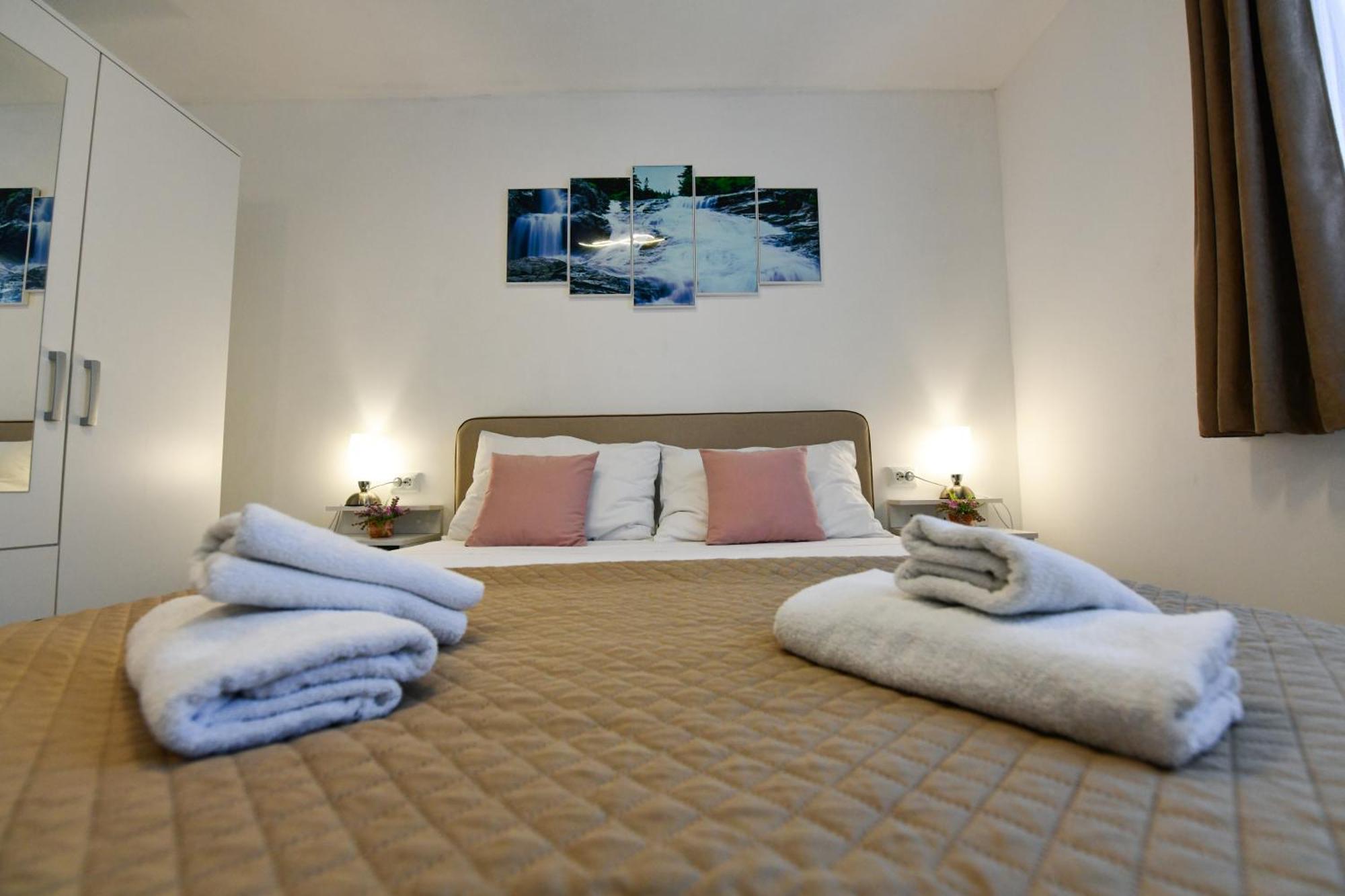 Apartment Mladen Rastovača Extérieur photo