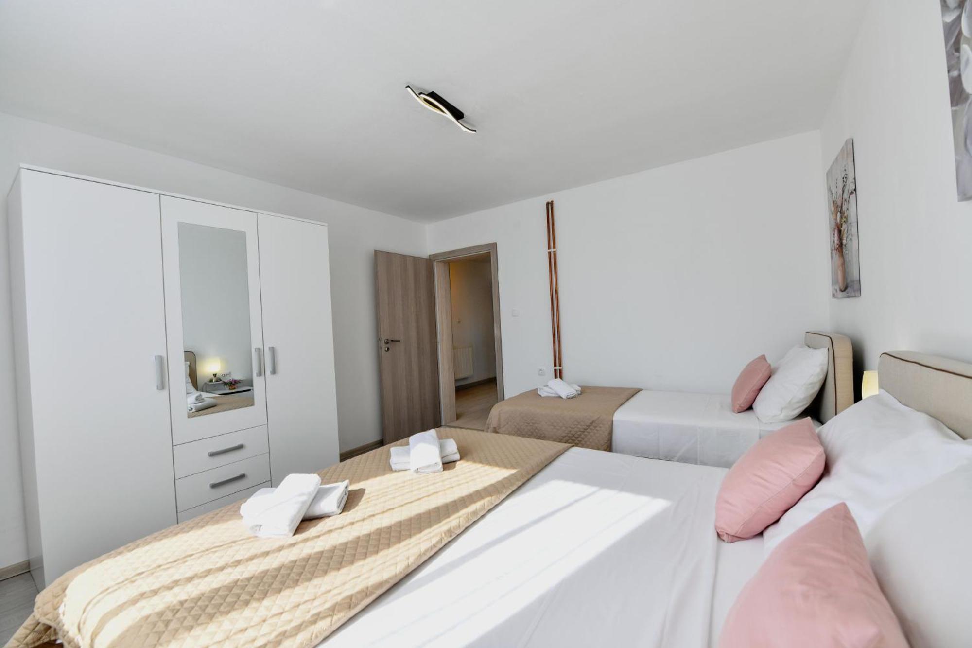 Apartment Mladen Rastovača Extérieur photo